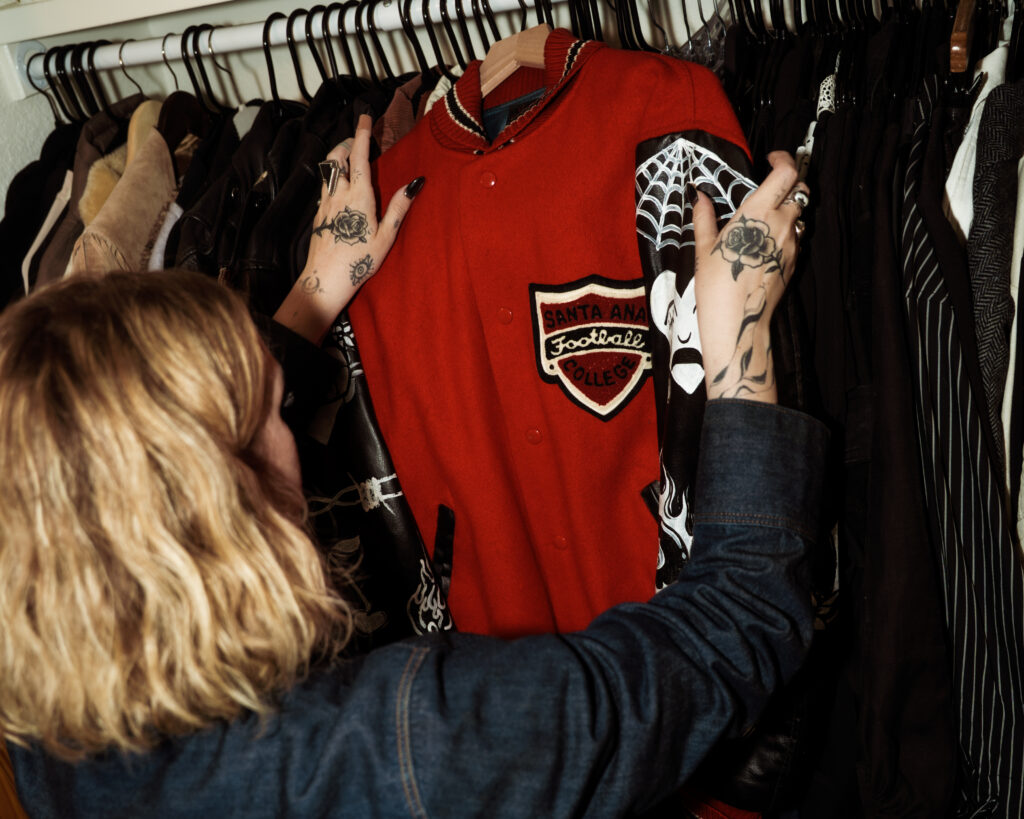elisabeth strunk closet tour flash + rose